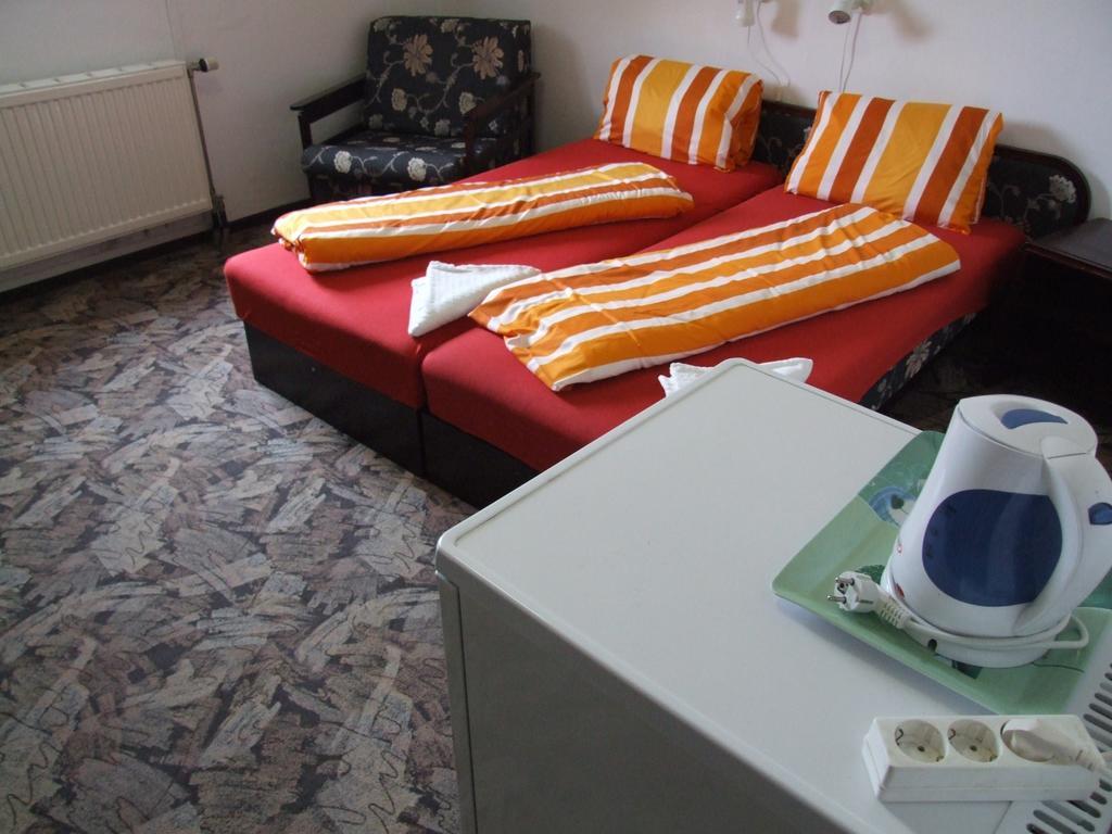 Aranyhid Hotel Balatonboglár Habitación foto